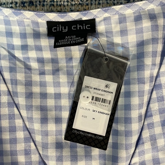 City Chic Gingham Wrap Mini Dress in Sky Gingham SZ 18 NWT - Picture 5 of 7